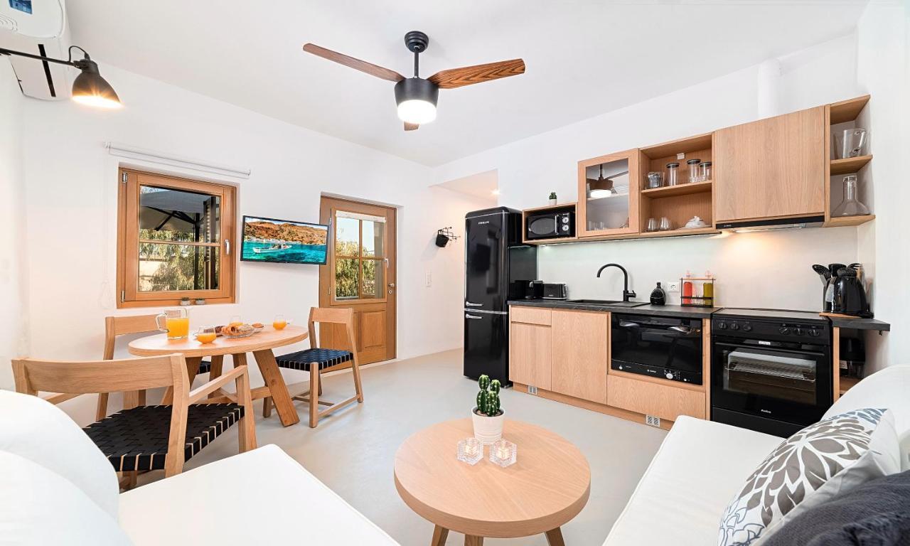 Sun Stone Villas Hriszí Aktí Haniá Kültér fotó